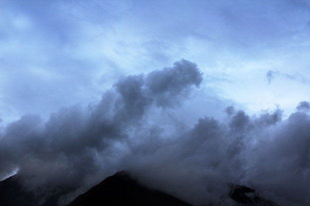 Andes, on the road from Otavalo to Esmeralda. Ecuador, October 2014. © Michel Botman Photography www.north49exposure.com